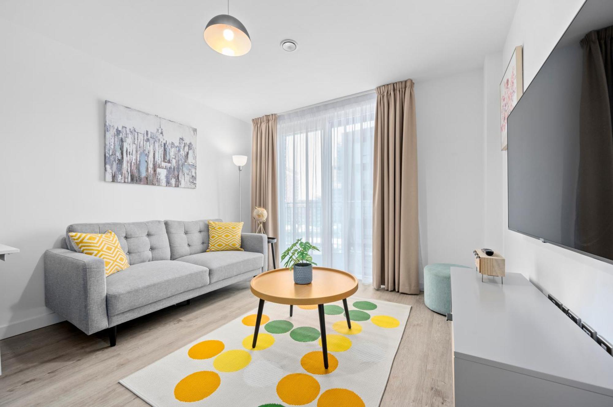 Elegant Two-bedroom *